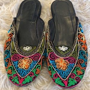 Embroidered mules / slip-ons - size 10